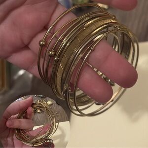 Vintage Gold Tone Bangle Set